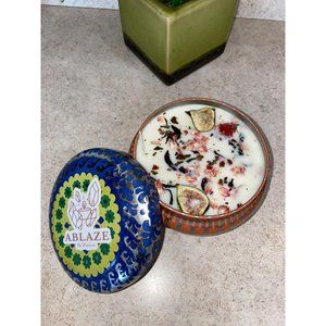 Handmade Garden Palace Tin Candle - Sandalwood, Peony, Tangerine